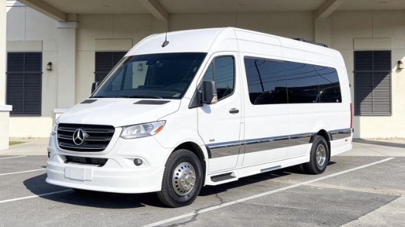 honolulu wedding sprinter van rental