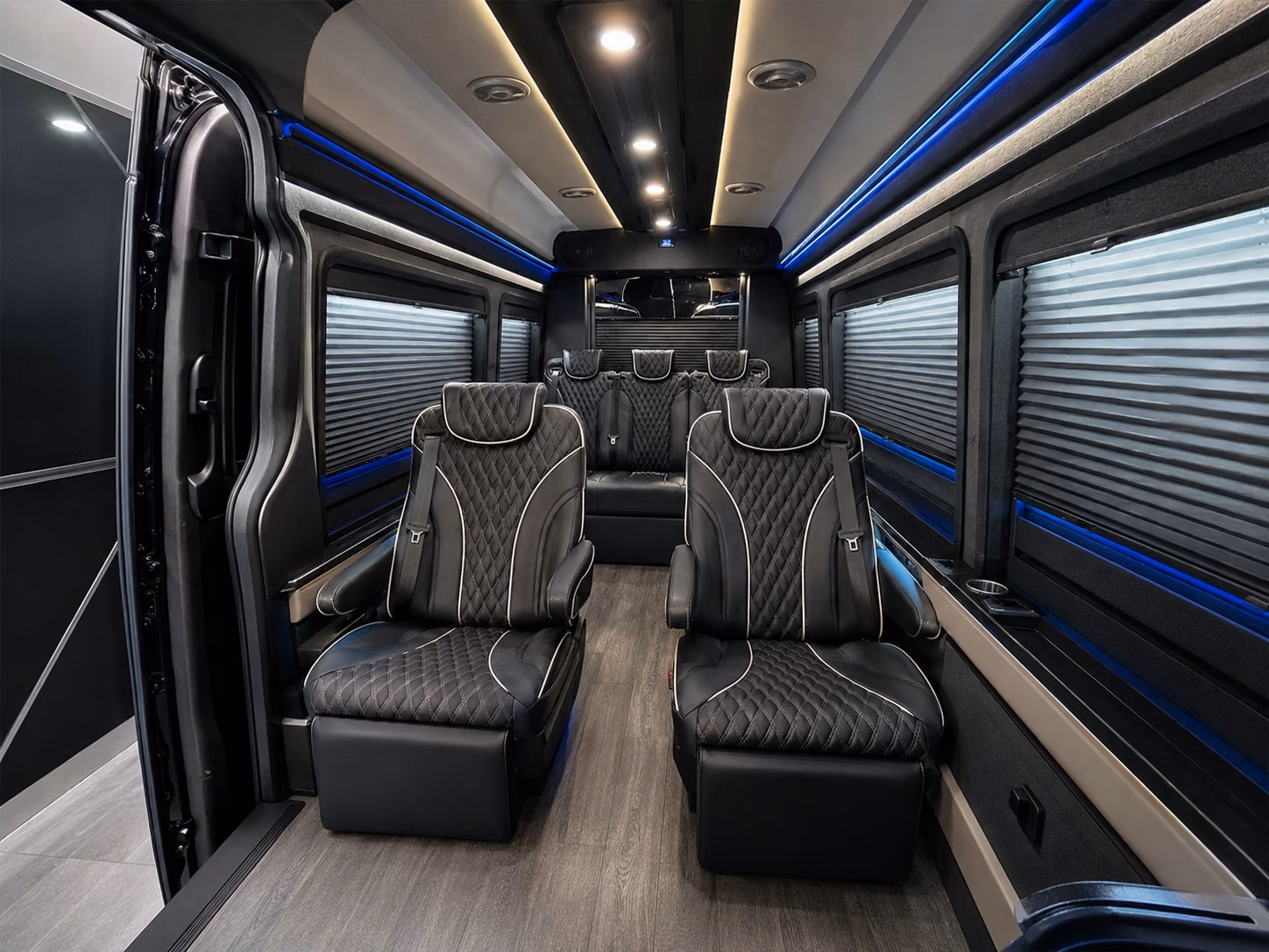 honolulu 10 passenger sprinter van inside